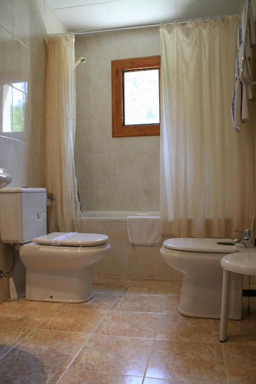 Meson De Salinas Hotel Salinas de Bielsa Стая снимка