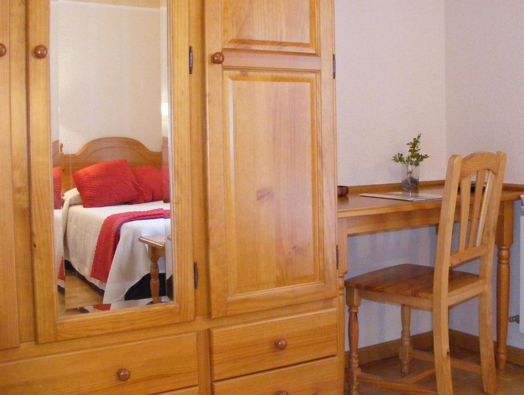 Meson De Salinas Hotel Salinas de Bielsa Стая снимка